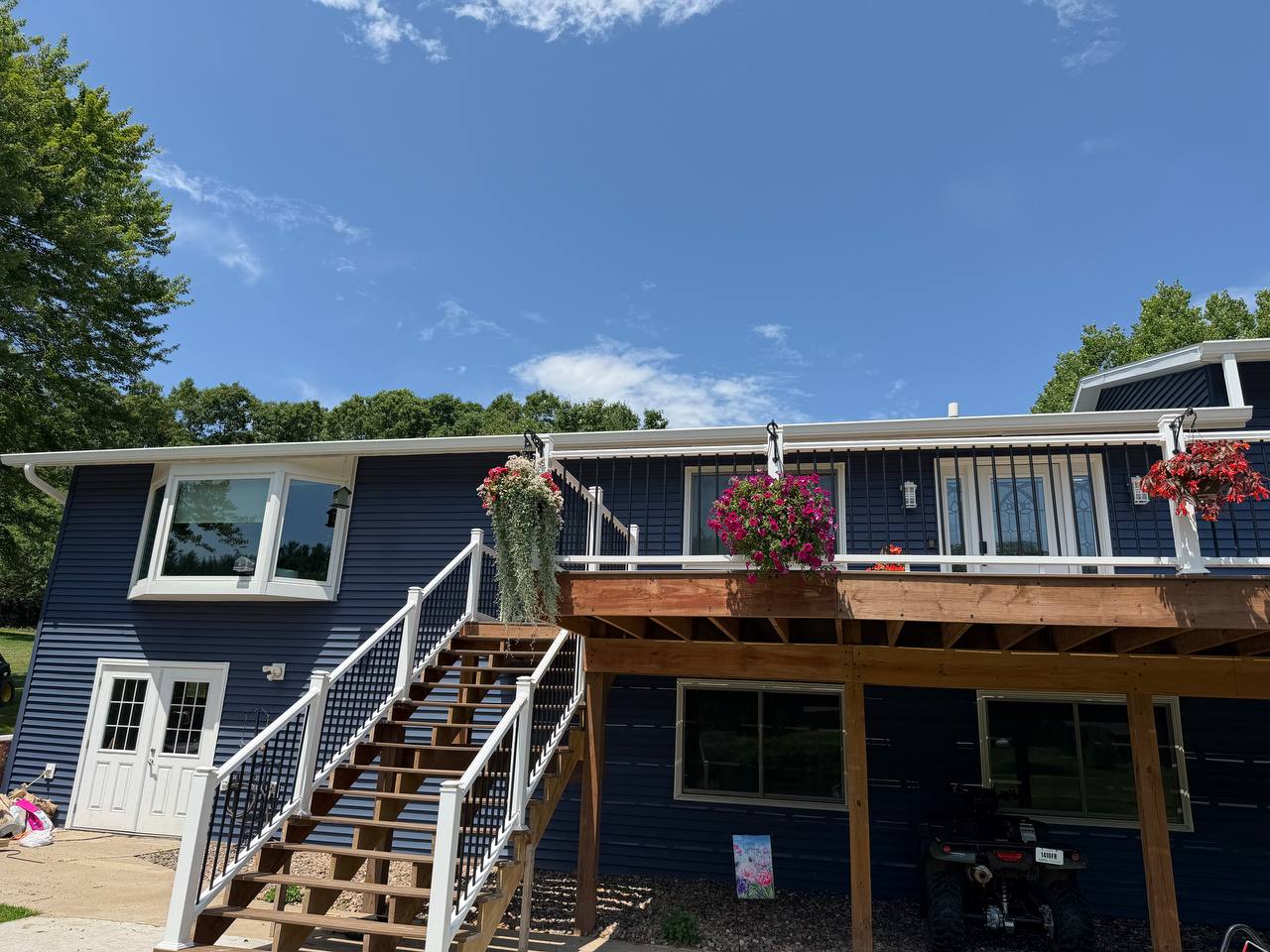 Seamless Gutter Installation