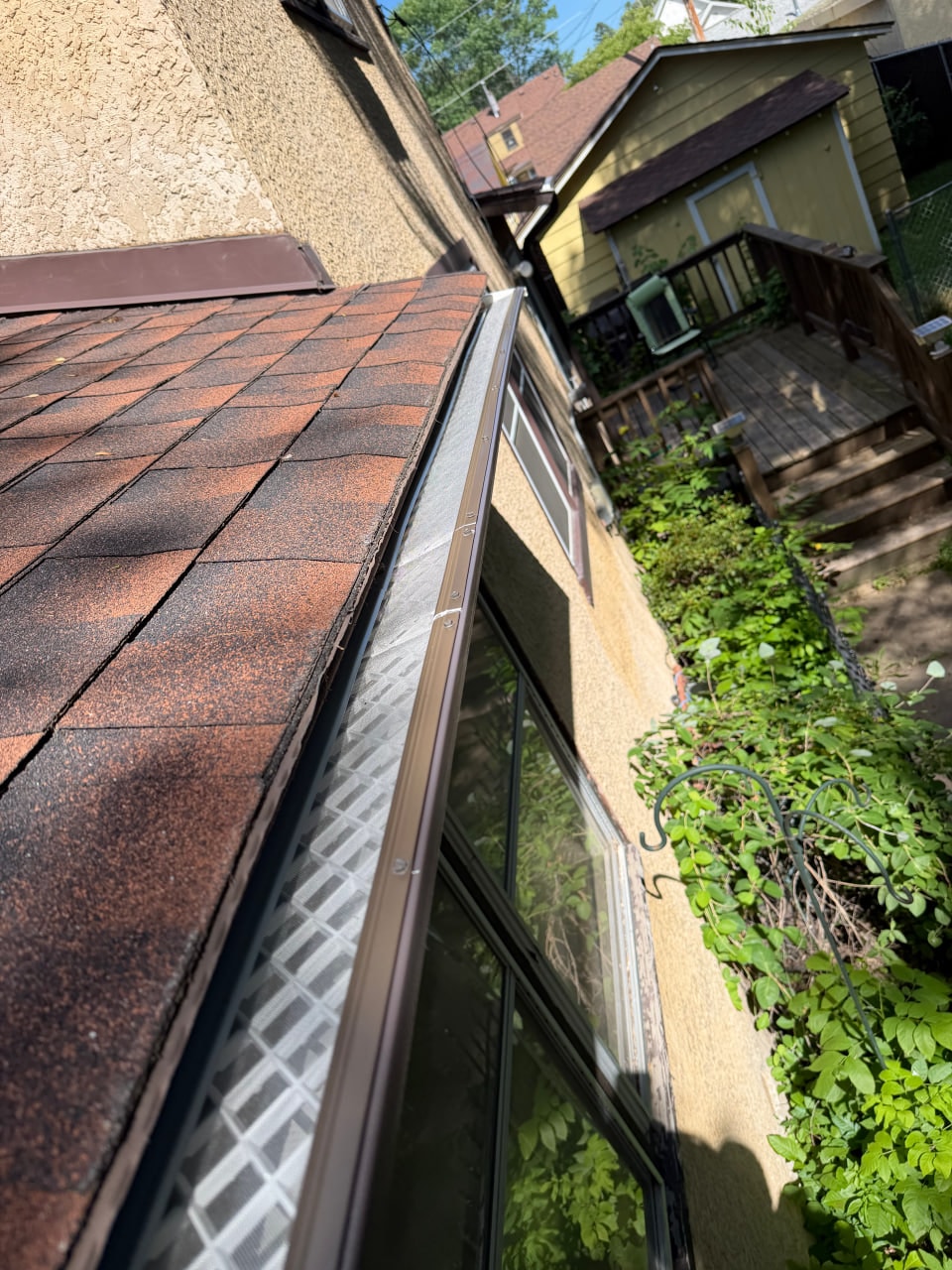 Custom Seamless Gutters